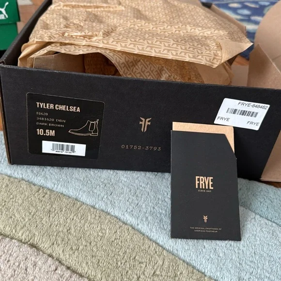 Frye Tyler Chelsea NWT - Dark Brown (Sz 10.5) - Picture 11 of 11
